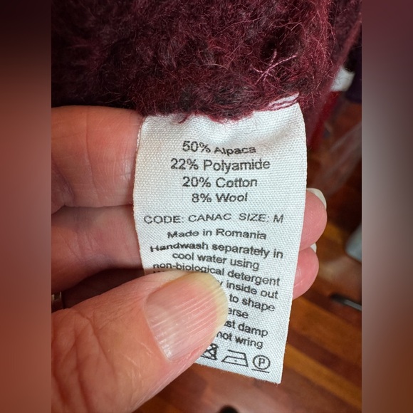 TOAST Burgundy Wool Knit Button-Front Sweater • Cozy Cardigan • Size M - Picture 11 of 16